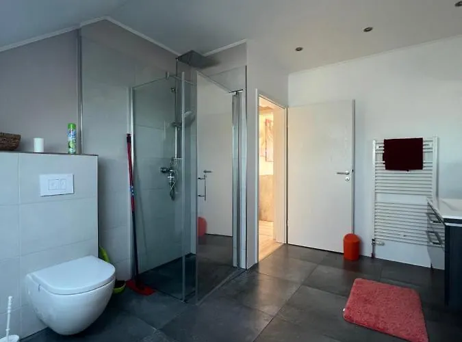 Remus Haus בית נופש